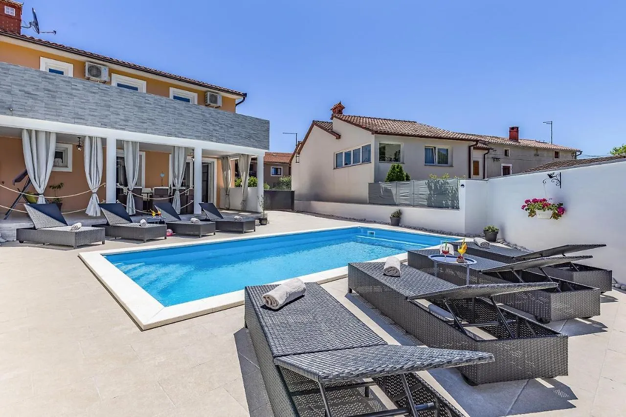 Villa Melani Vita By Villa Plus Marcana