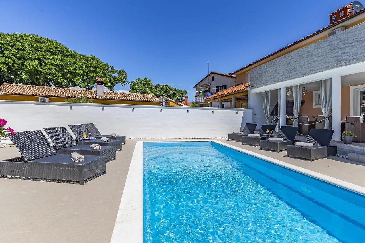 Villa Melani Vita By Villa Plus Marcana